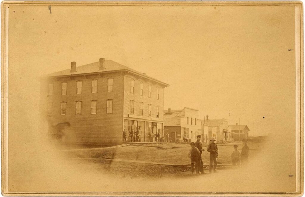 Farmington, Griebie building Third and Oak 1867
